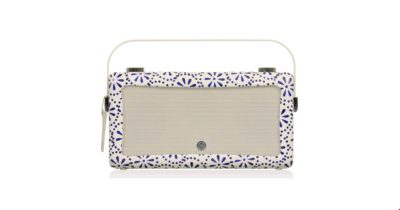 VQ Hepburn MKII Emma Bridgewater Blue Daisy DAB/FM Radio and Bluetooth Speaker VQ Hepburn MKII Emma Bridgewater Blue Daisy DAB/FM Radio and Bluetooth Speaker